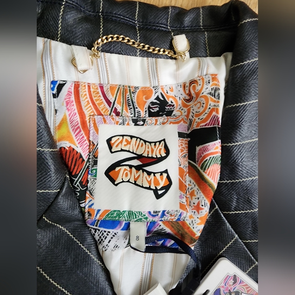 RARE! NWT Tommy Hilfiger x Zendaya Pinstripe Coated Denim Long Trench Coat Sz 8 - Picture 7 of 16